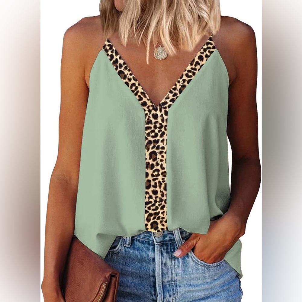 V-Neck Strappy Tank Top with Leopard Detail and Adjustable Straps | L